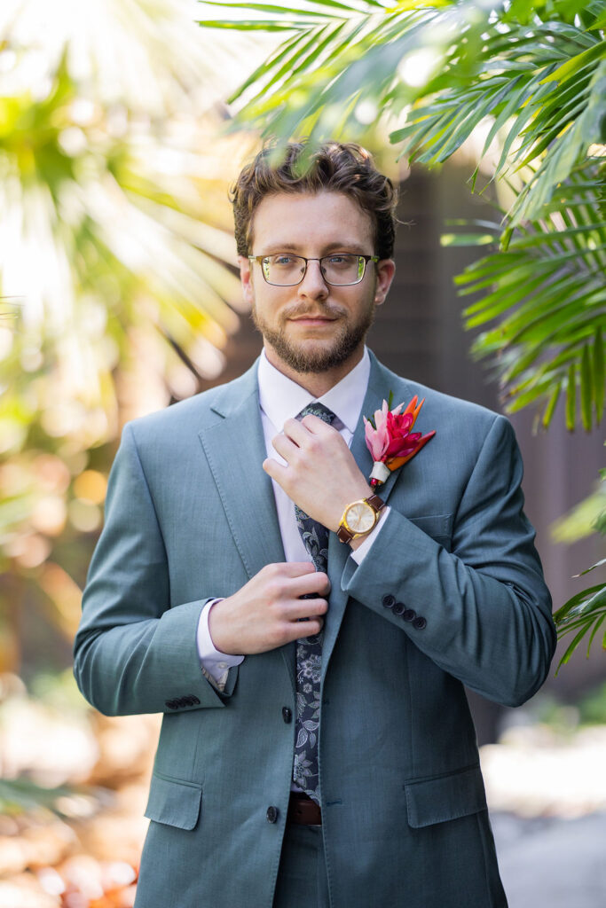 groom portrait